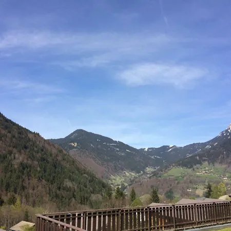 Lunn Lee * Saint-Jean-dʼAulps